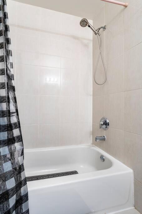 Ruby Suites 2A 뉴어크 외부 사진